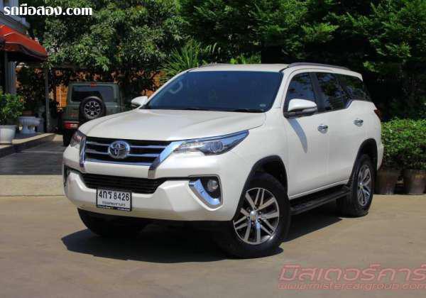 TOYOTA FORTUNER ปี 2015